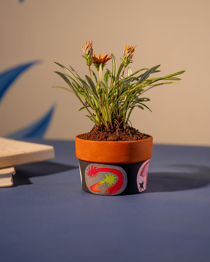 Cosmic Tales Pot - Raw Earth Shop